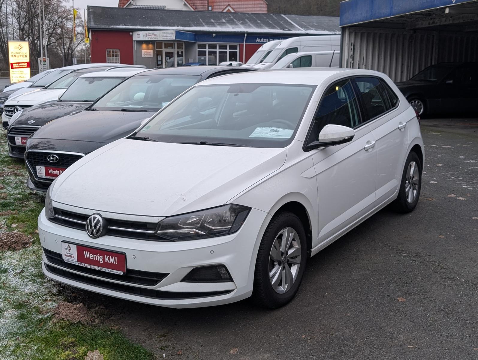 Volkswagen Polo VI 1.0 Comfortline Mod2020 PDC Apple 74tKM!