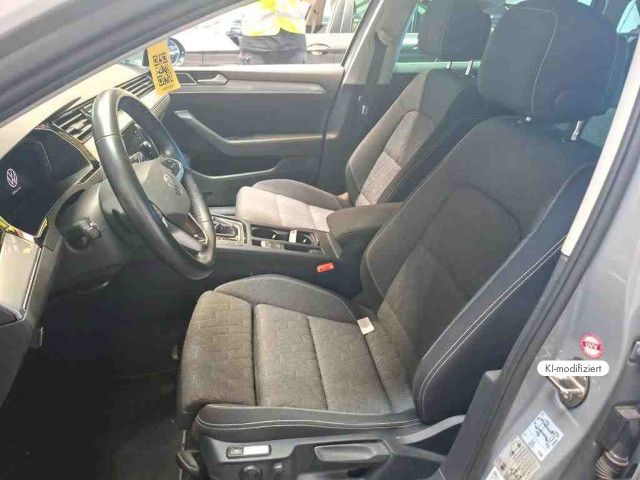 Volkswagen Passat Variant - Bild 12