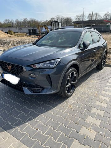 Cupra Formentor 1.5 TSI 110kW DSG - AHK, guter Zustand