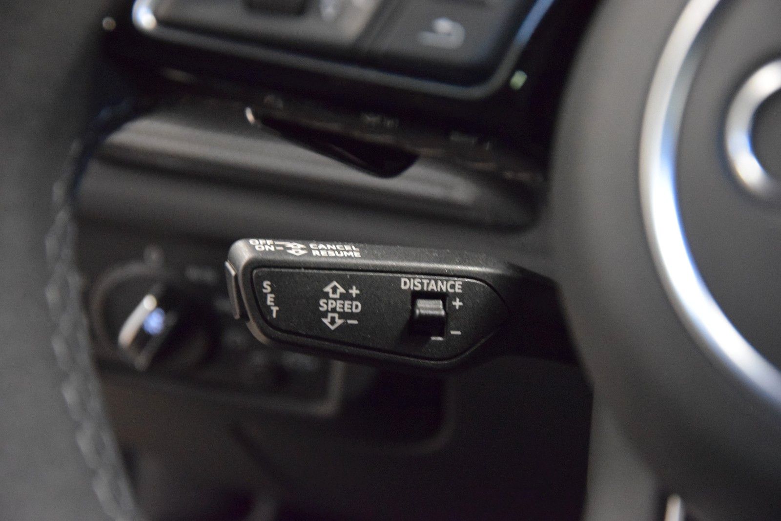 Fahrzeugabbildung Audi RS3 Sportback 2.5 TF quattro Pano B&O Schale ACC