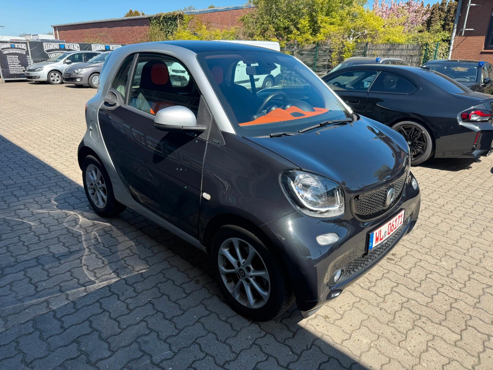 Smart ForTwo coupe*SHZ*KLIMA*ALU*SERVICE-NEU*PANO*