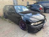 BMW 528i A Touring Super Zustand - BMW 528 aus 1998: 528i