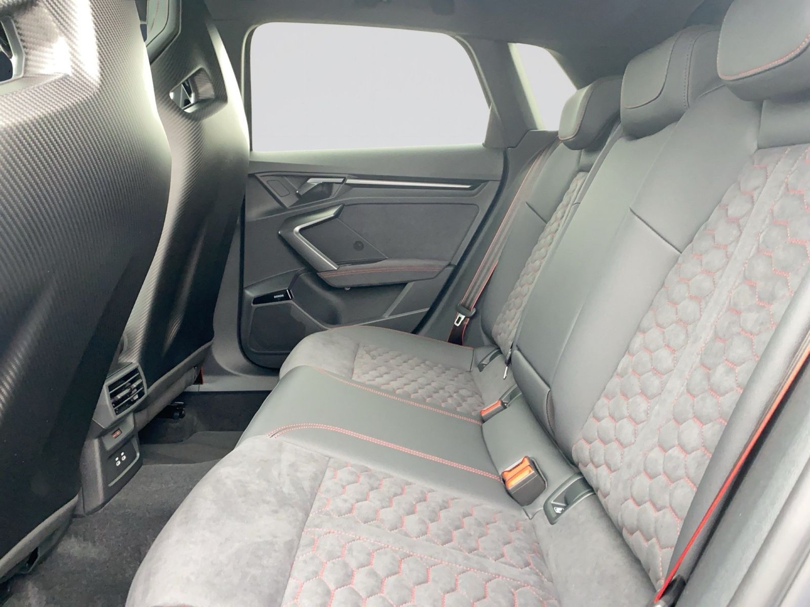 Audi RS3 - Bild 12