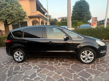 Ford S-Max - 4