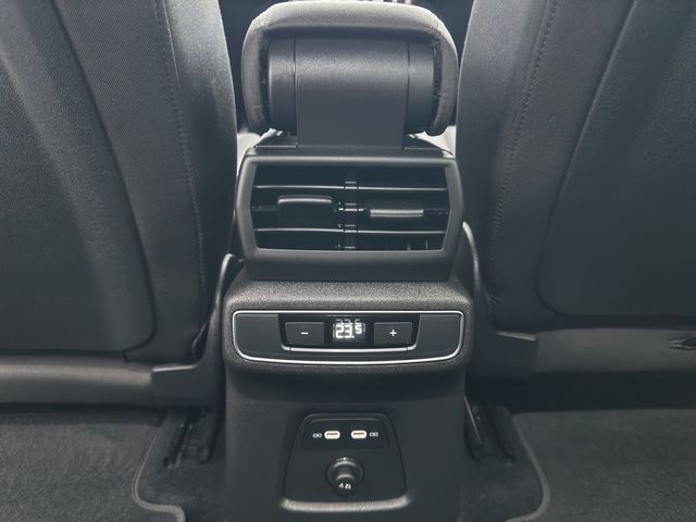 Q4 Sportback e-tron 35