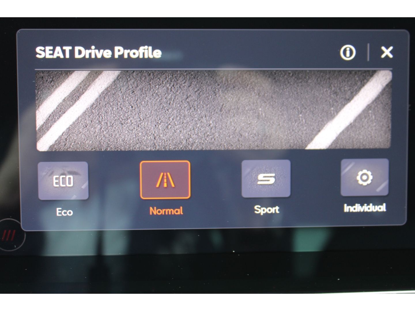 SEAT Ateca FR 1.5 TSI ACT ACC LED TWA AHK Navi beats - Image 23