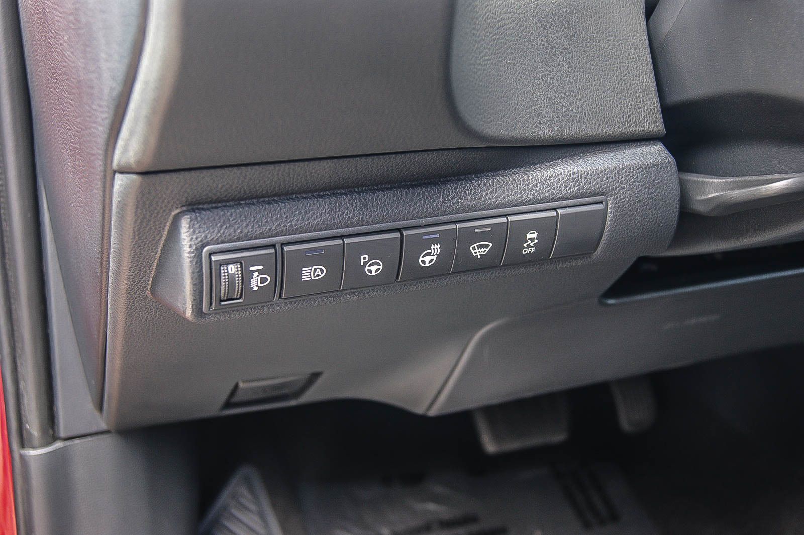 Fahrzeugabbildung Toyota Corolla 1.8 Hybrid  Club LED NAVI ACC KAMERA DAB