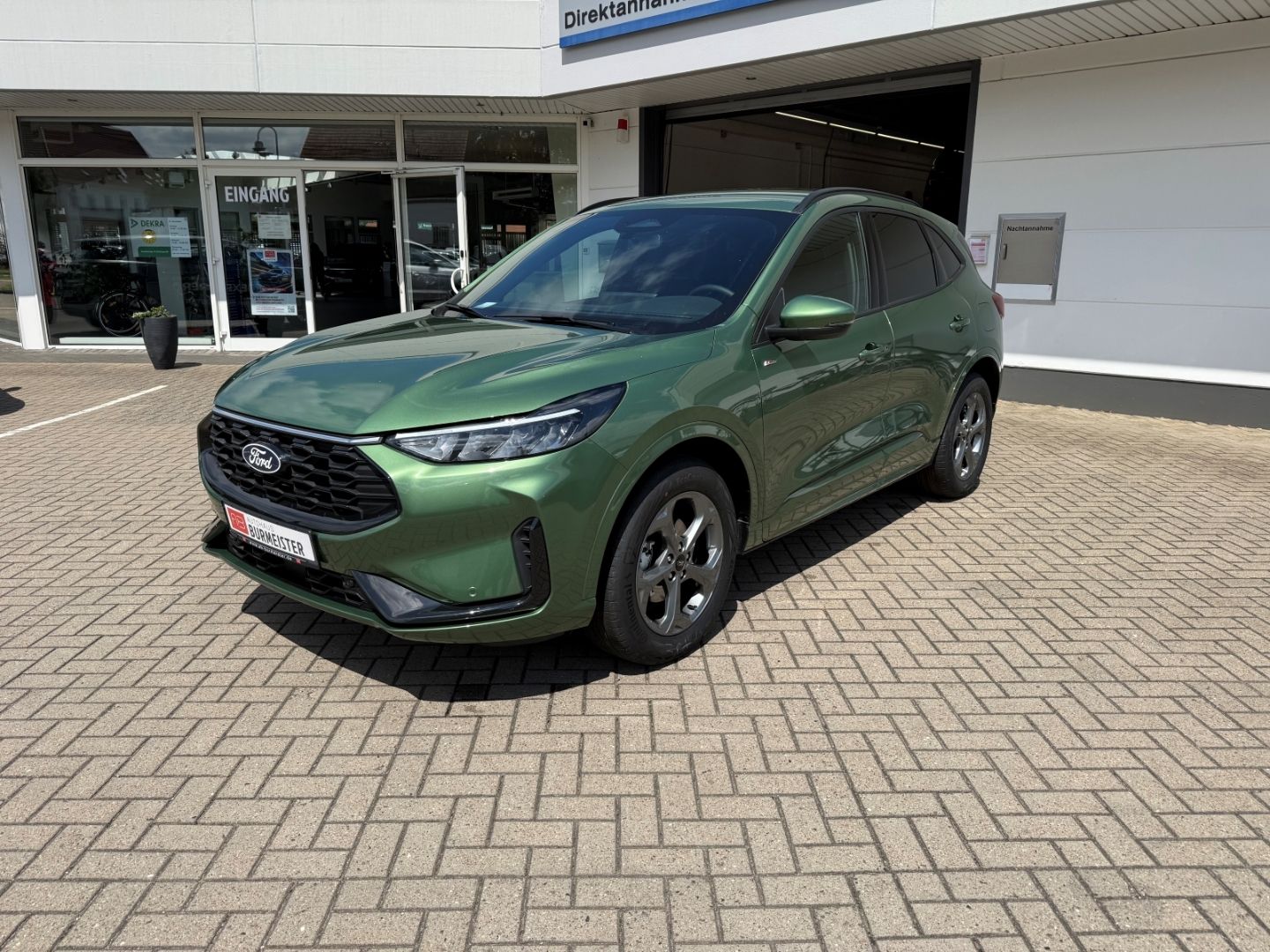 Fahrzeugabbildung Ford Kuga ST-Line Sport 5J AHK Navi Digi Co LED CarPl