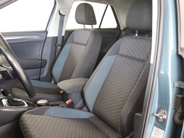Volkswagen T-Roc 1.5TSI DSG IQ DRIVE PANORAMA KAMERA ACC