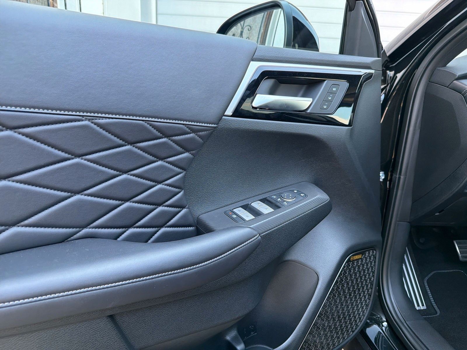 Mitsubishi Plug-in Hybrid Outlander - Bild 24