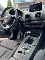 Audi A3 2.0 TDI Ambition Sportback Ambition - Audi A3 mit Diesel-Antrieb: Schwarz, Limousine