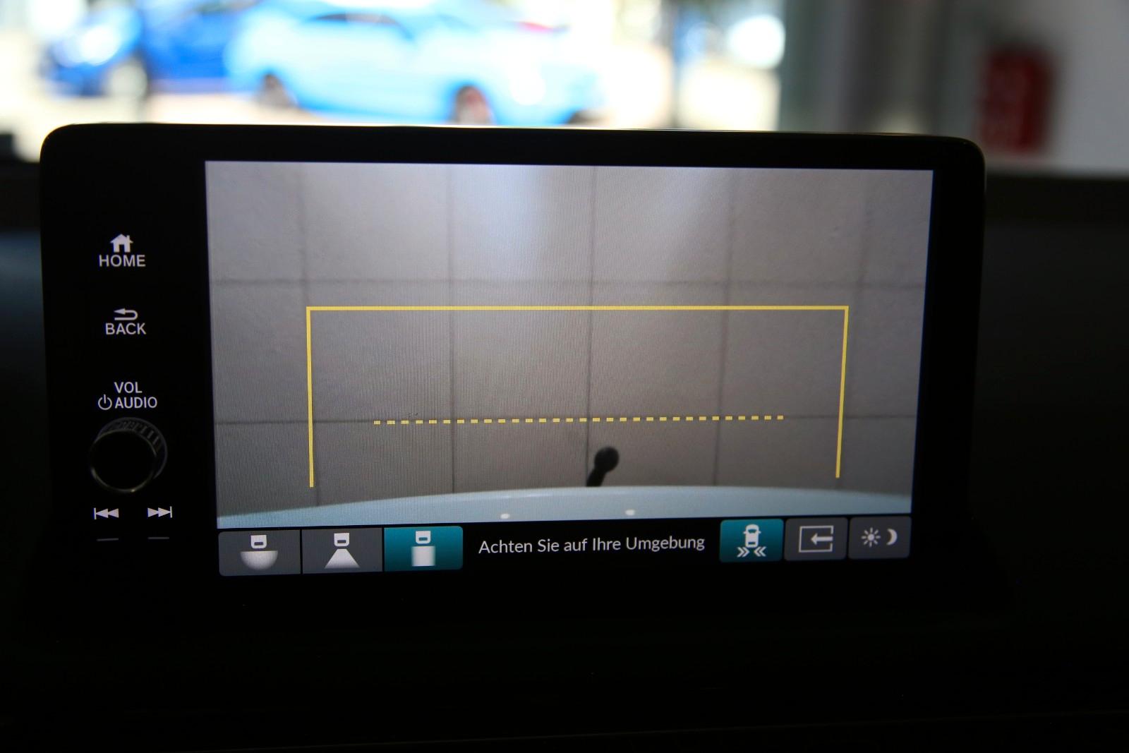 Honda Civic Lim. 5-trg. e:HEV Advance AZV Pano Bose