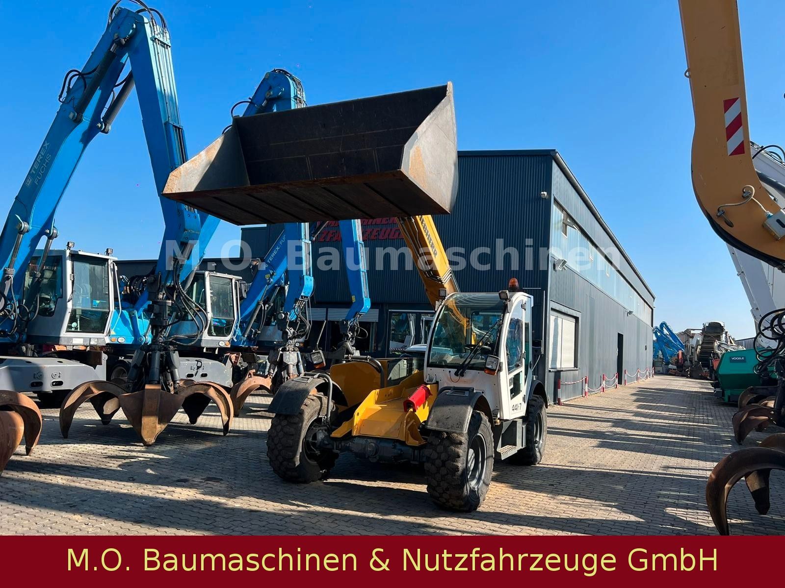 Fahrzeugabbildung Other Liebherr TL 441-7/7m/4,1t /SW/Gabel+Schaufel