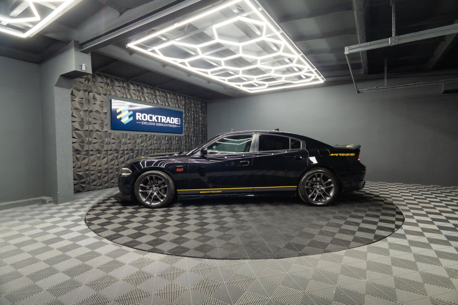 Fahrzeugabbildung Dodge Charger 6.4 V8 SRT 392 SCAT PACK Performance LED