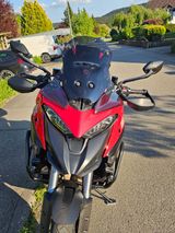 Ducati Multistrada V4S Travel mit viel Zubehör - Angebote entsprechen deinen Suchkriterien