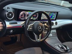 Fahrzeugabbildung Mercedes-Benz E 300 e Lim. Avantgarde 360-Kam Navi LED SHZ SD