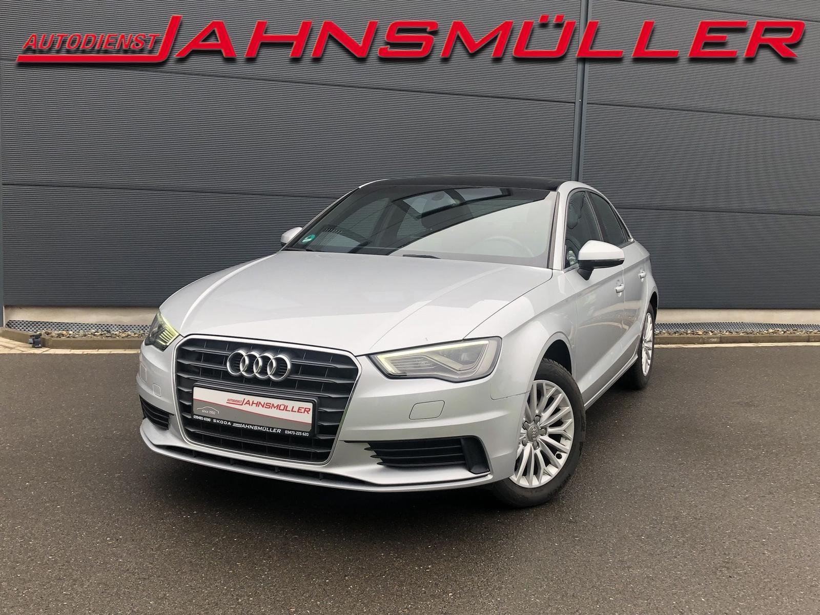 Audi A3 Ambiente 1,8l TFSI*Navi*KESSY*PDCh*LED*Bluet*