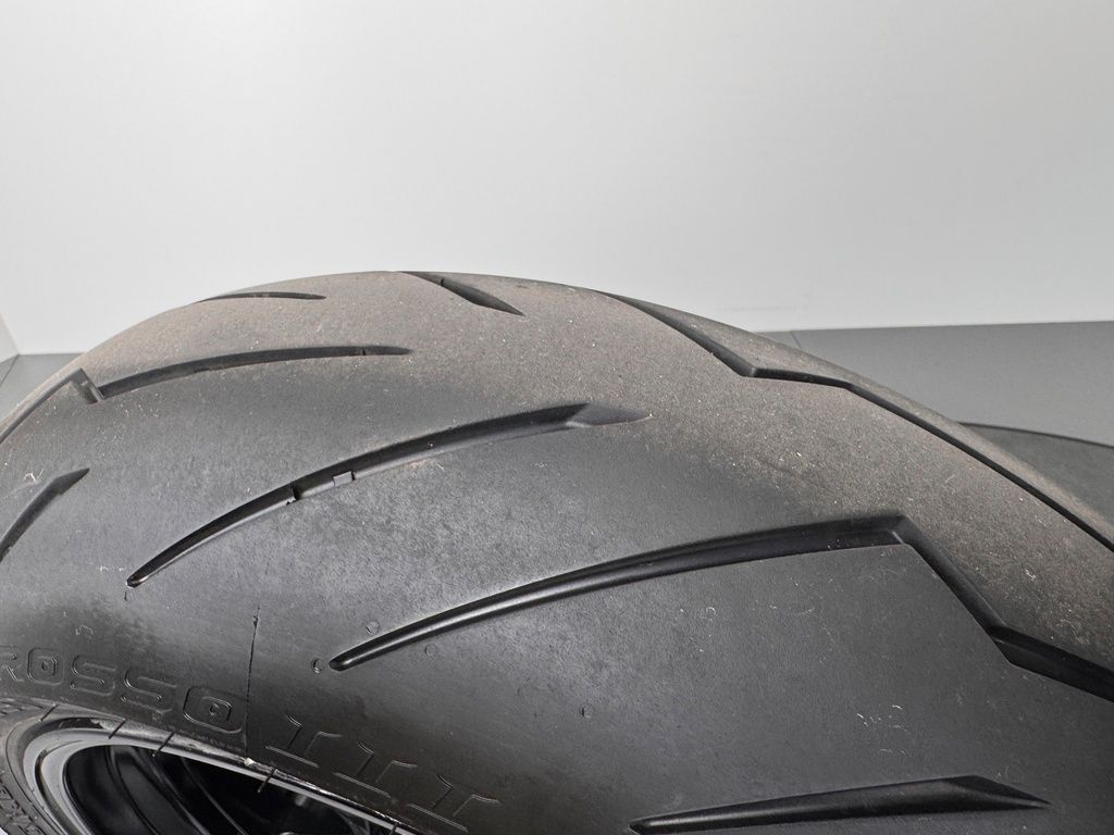 Fahrzeugabbildung Aprilia TUONO V4 *TOP-ZUSTAND *GARANTIE BIS 03.2027