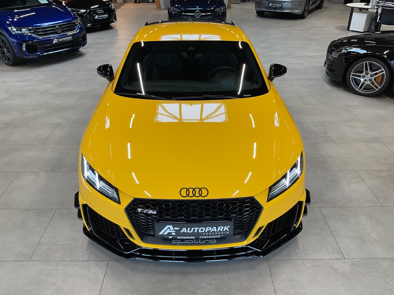 Audi TT RS Coupe Akropovic B&O Matrix 440PS 280km/h