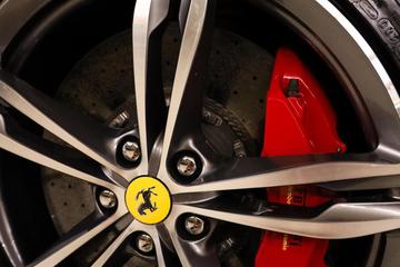 صورة مصغرة 15 لـ 2017 Ferrari GTC4LUSSO