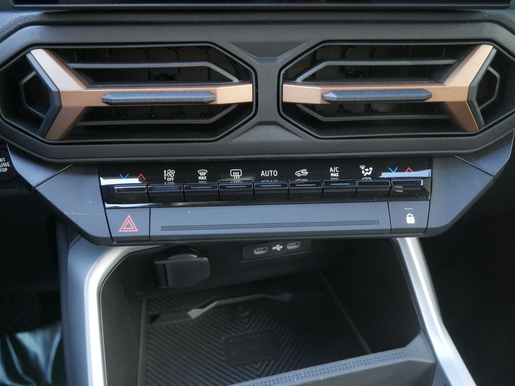 Fahrzeugabbildung Dacia Bigster Extreme Hybrid-G 140 Automatik