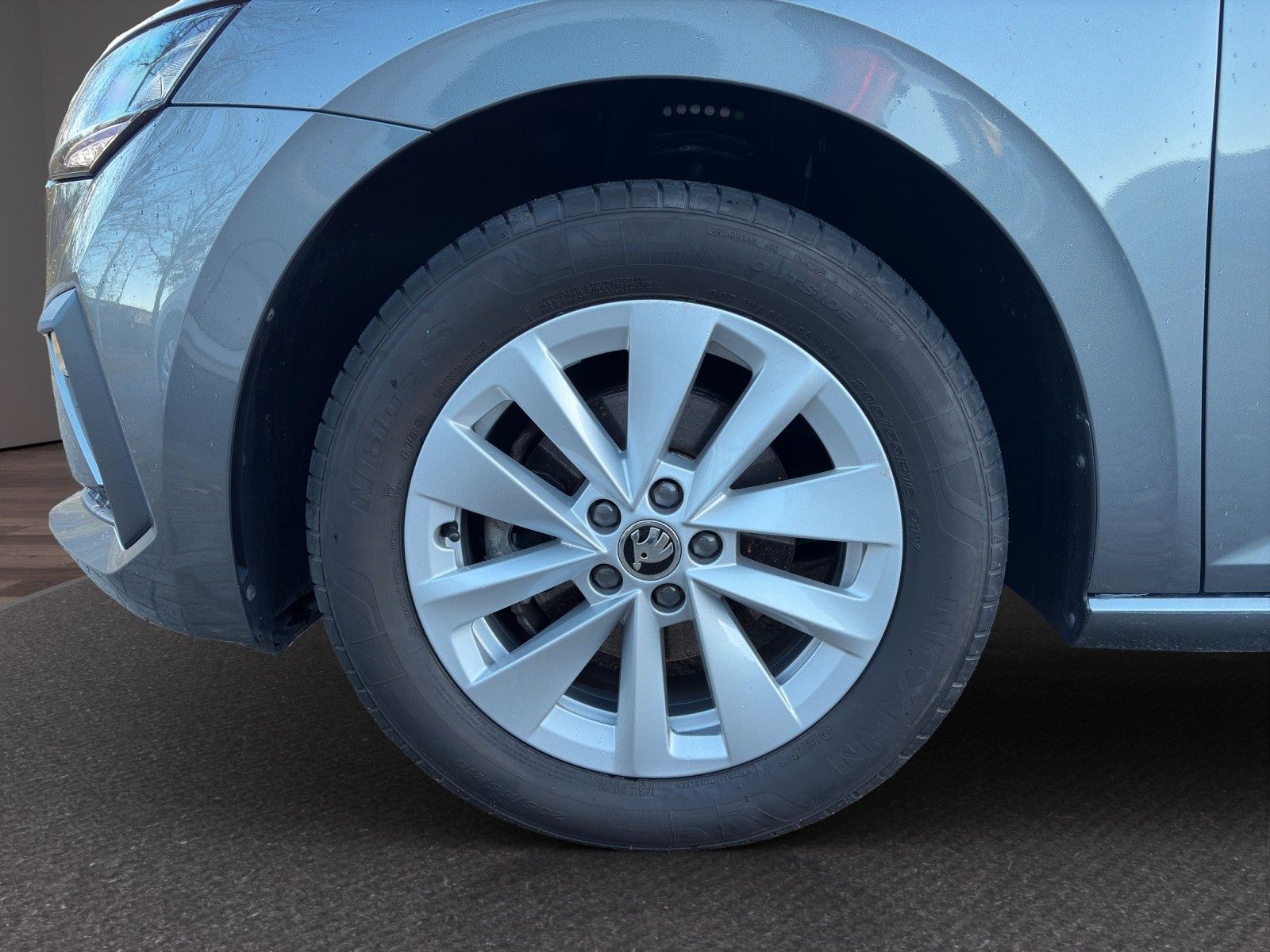 Fahrzeugabbildung SKODA Scala 1.0 TSI 85kW DSG Selection