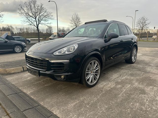 Porsche Cayenne Platinum/Panorama/Voll Scheckheft