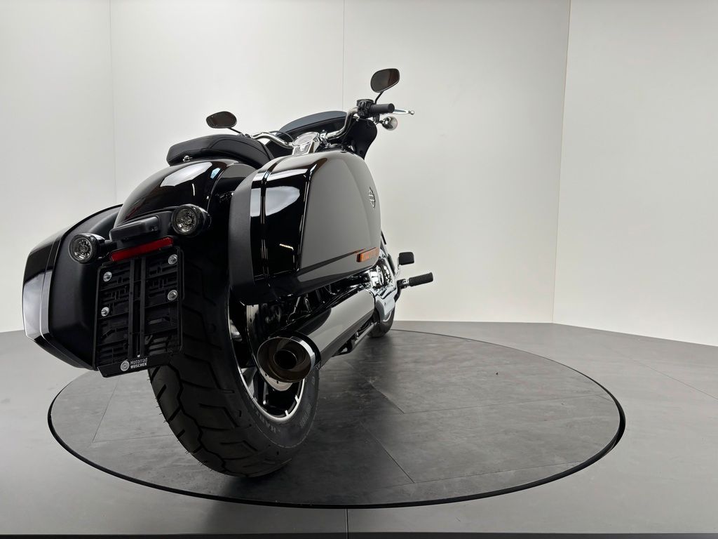Fahrzeugabbildung Harley-Davidson SPORT GLIDE *NEUWERTIG *5HD