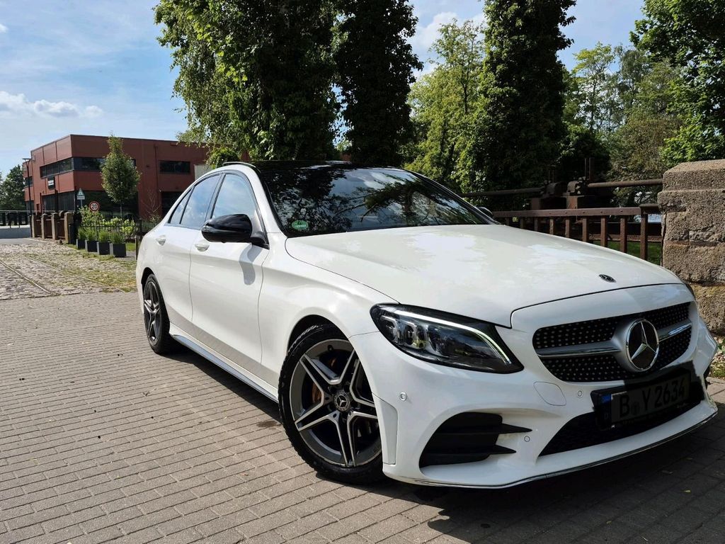 Image of Mercedes-Benz C 220