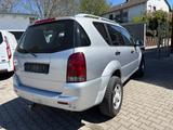 Ssangyong REXTON  290 **Automatik - silberne Ssangyong REXTON