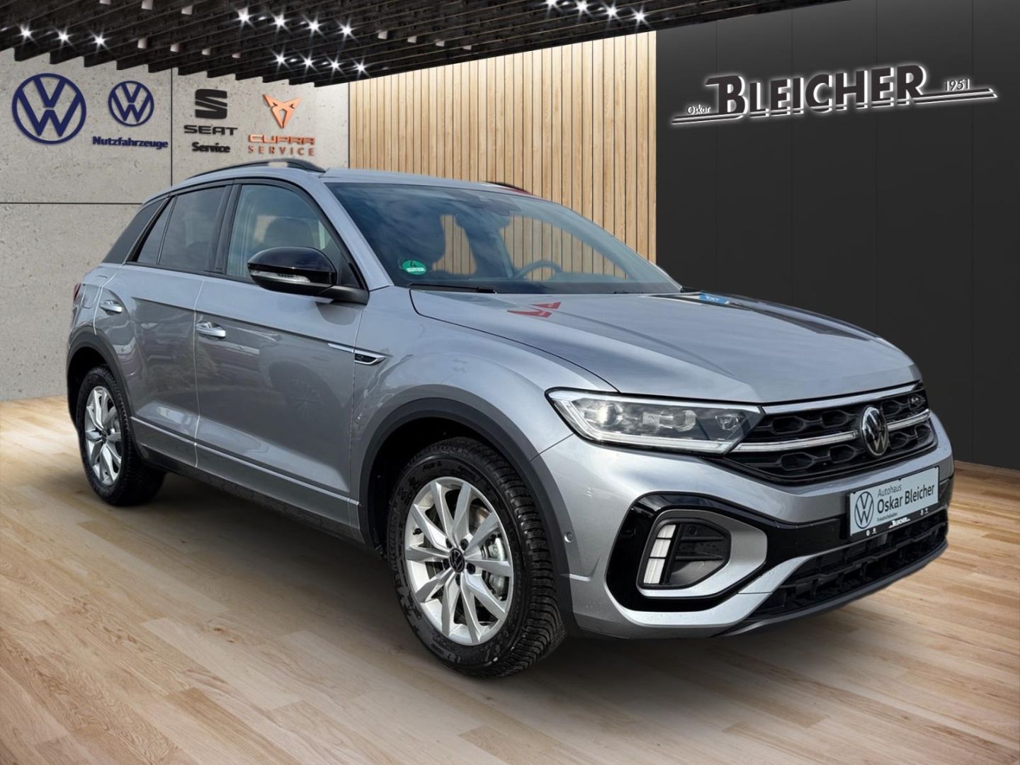 Volkswagen T-Roc 1.5 l TSI OPF R-Line 110 kW (150 PS) 7-Gan foto 2