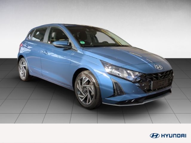 Fahrzeugabbildung Hyundai i20 FL (MY25) 1.0 T-GDI (100 PS) 7-DCT 2WD Trend