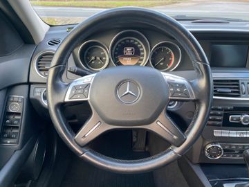 Fahrzeugabbildung Mercedes-Benz C 180 T CDI*SHZ*Navi*PDC*Tempomat*AHK*