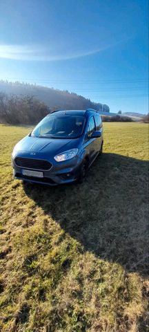 Ford Zu Verkaufen Tourneo Courier Titanium