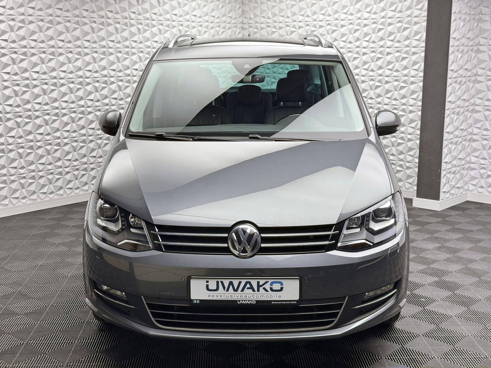 Fahrzeugabbildung Volkswagen 2.0 TDI*4MOTION*PANORAMA*AHK*ACC*ELEKTR-STĂREN