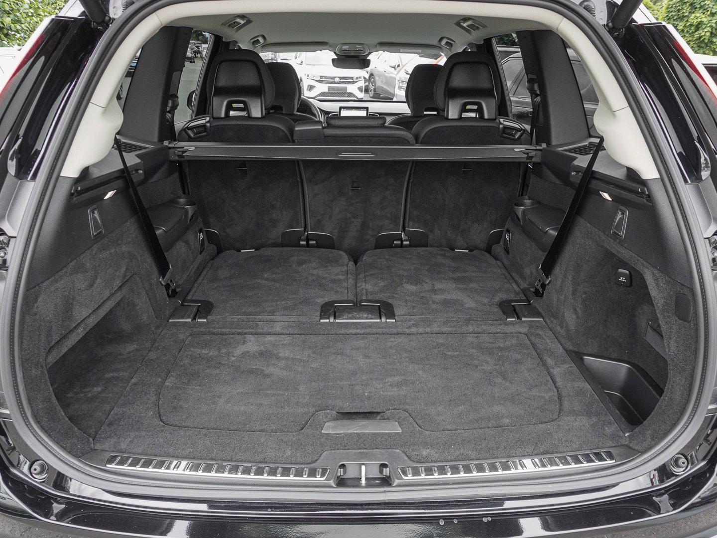 Volvo XC90 B5 B AWD Core Bright 7-SITZER 360° H&K PILO, миниатюра 18