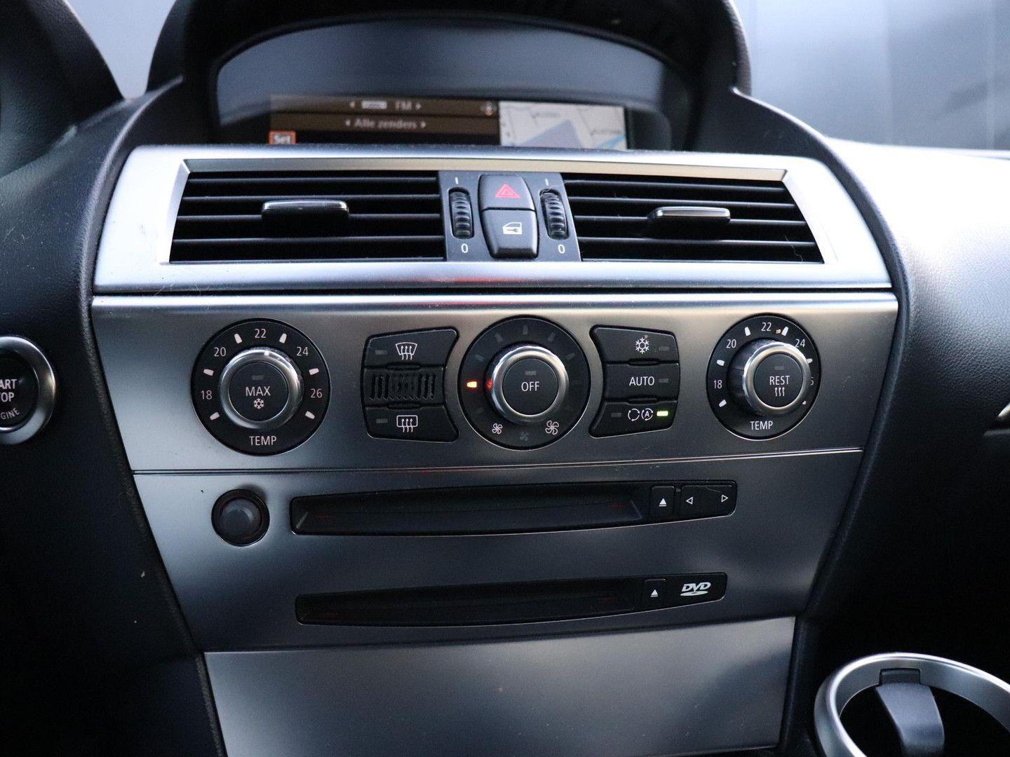BMW 650i 4.8 V8 367 ch • BVA • Cuir • Toit Panoramique