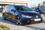 Volkswagen Golf VII R Variant 2.0 4Motion LED Navi Kamera - Volkswagen mit Benzin-Antrieb: mit Klimaanlage