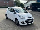 Hyundai i10 1.2 FIFA World Cup Edition - Hyundai i10: Fifa
