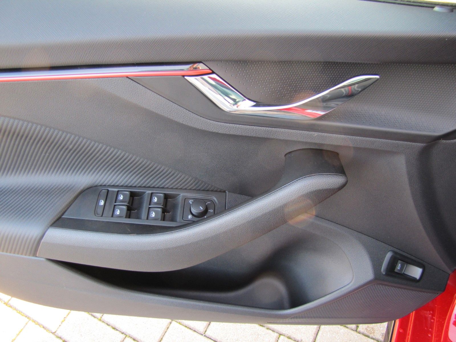 Fahrzeugabbildung SKODA Scala Monte Carlo 1.5l TSI 150PS 7-Gang DSG