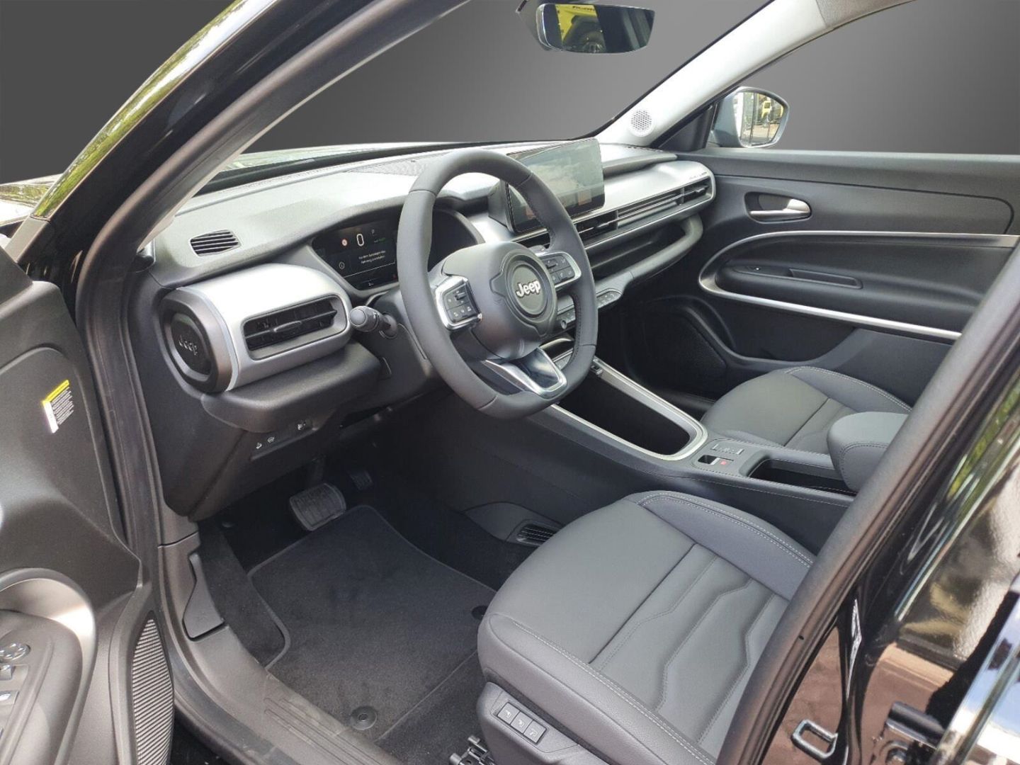 Fahrzeugabbildung Jeep Avenger Summit Pano Leder Infotainment Paket