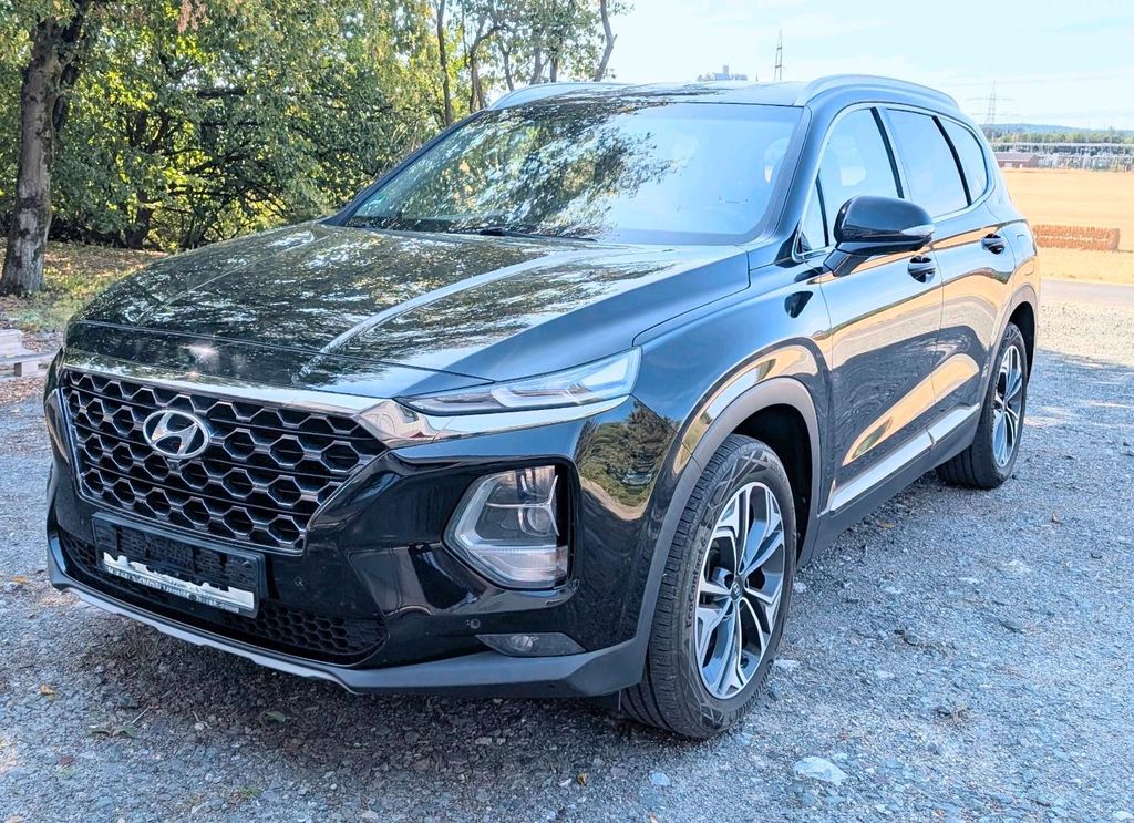 Image of Hyundai SANTA FE