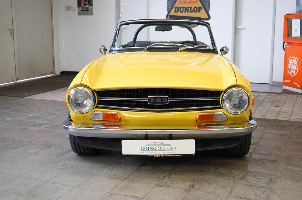Triumph TR6