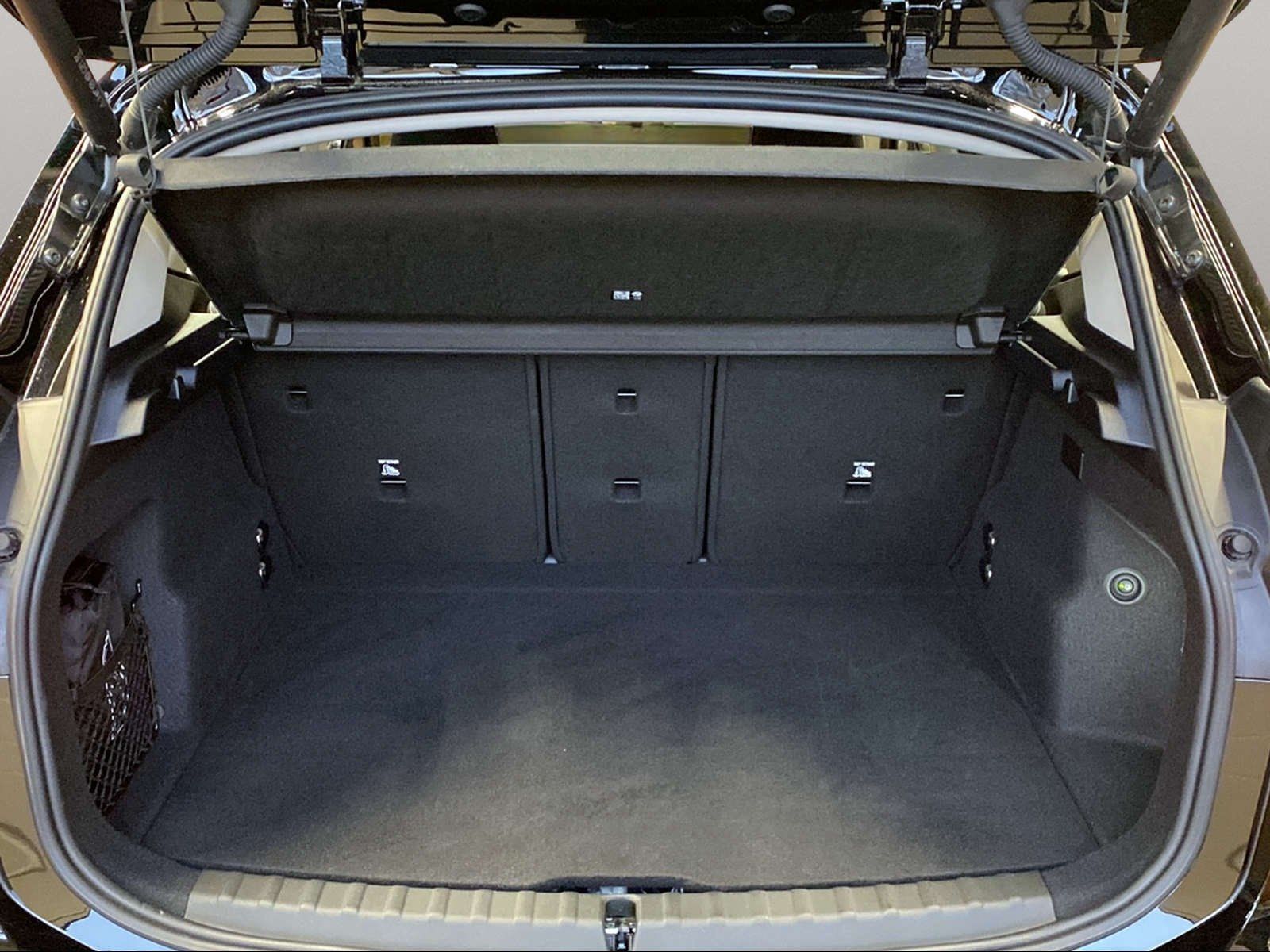 BMW 230 Active Tourer - Bild 11