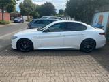 Alfa Romeo Giulia Veloce TI  Bianco Trofeo - Alfa Romeo Giulia aus 2019