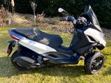 Piaggio MP3 300 HPE mit PKW-Führerschein fahrbar  - PIAGGIO MP3