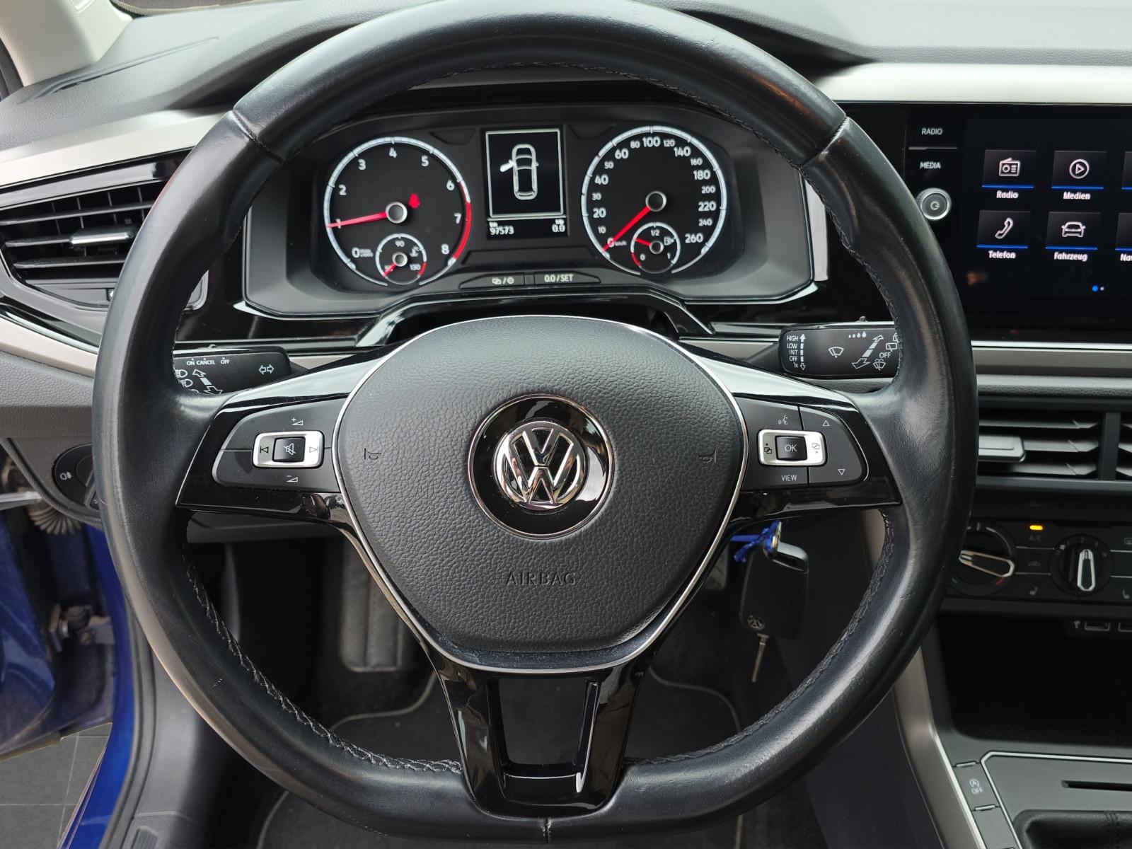 Volkswagen Polo VI Comfortline NAVI CARPLAY/ANDROID SHZ