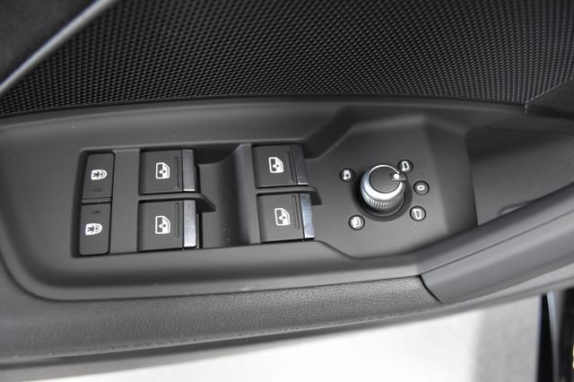 Fahrzeugabbildung Audi RS3 2.5 TFSI QUATTRO B&O ACC SPORTABGAS KAMERA