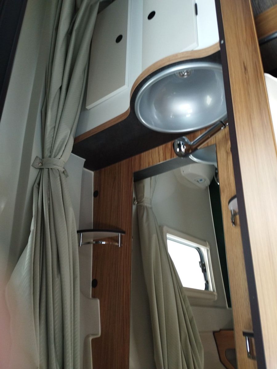 Fahrzeugabbildung Karmann Dexter DE 600 Automatik, Concept