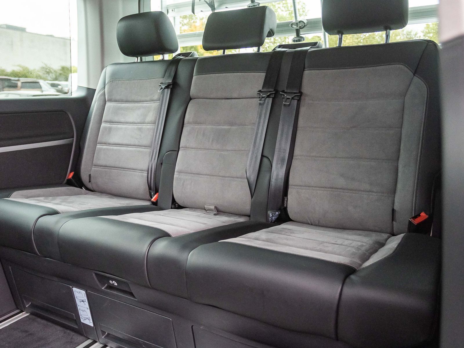 Volkswagen T6.1 Multivan 2.0 TDI Comfortline Navi LED Stand foto 13